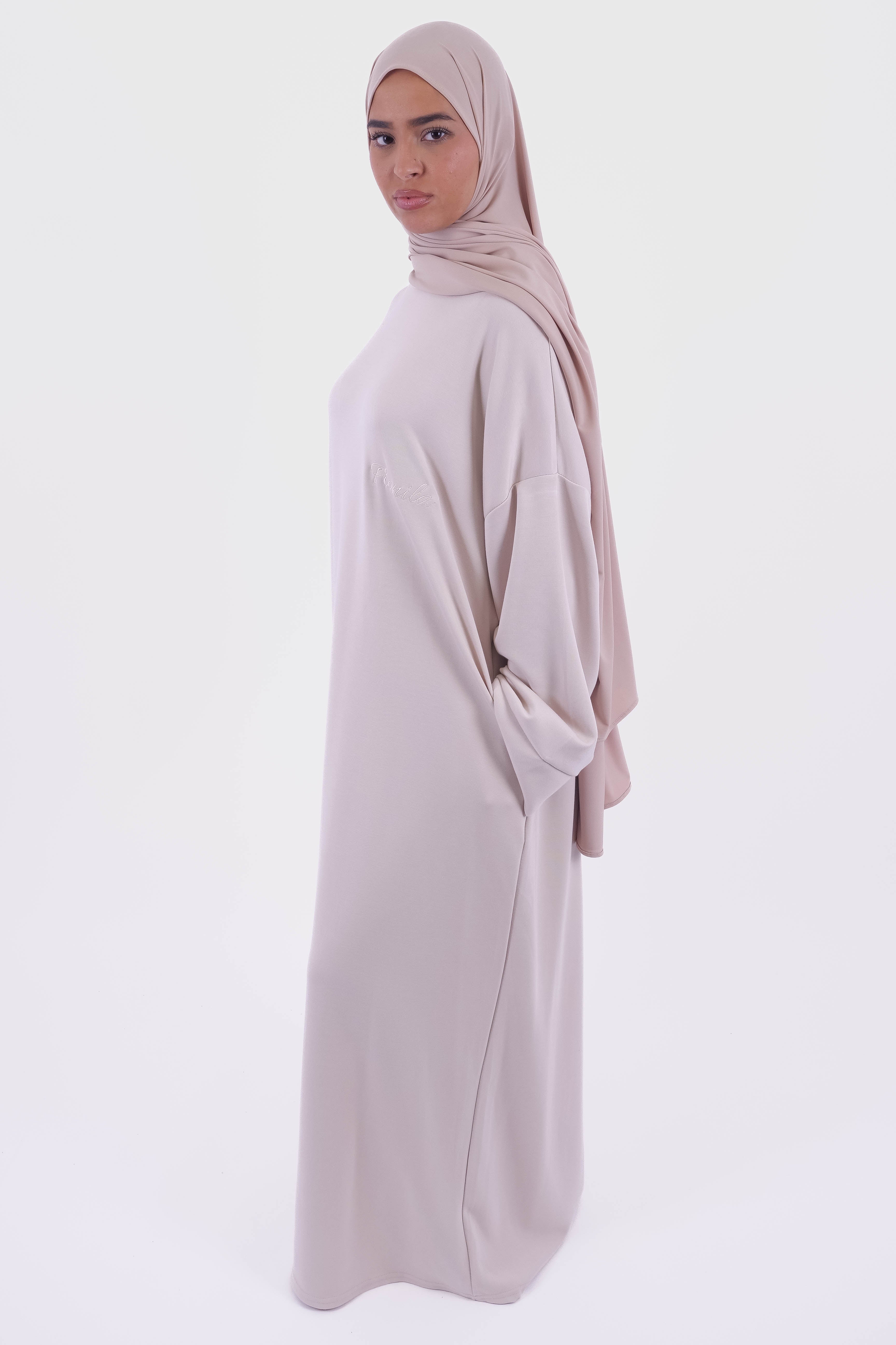 ROBE ESSENTIEL BEIGE