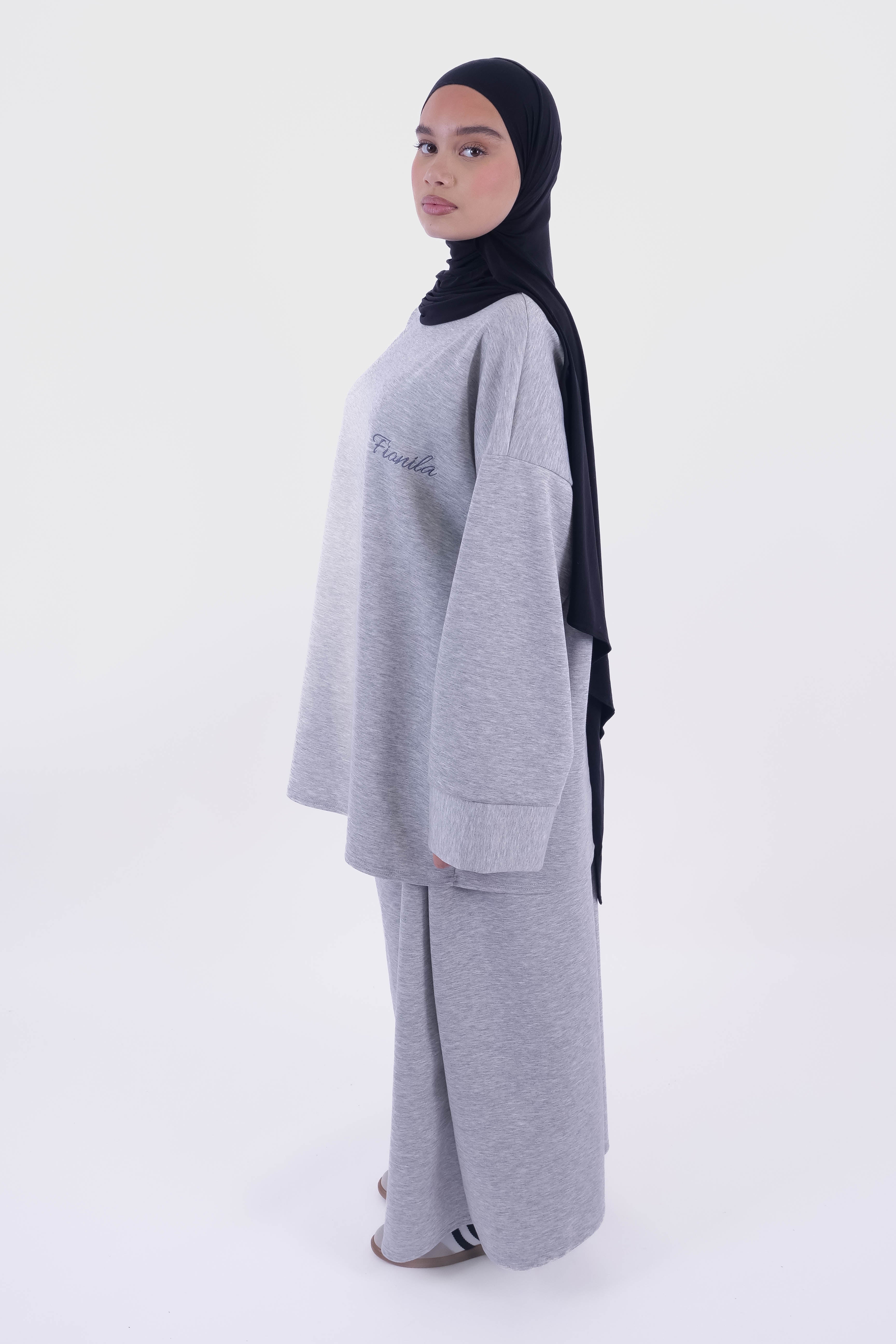 ENSEMBLE JUPE OVERSIZE GRIS CLAIRE